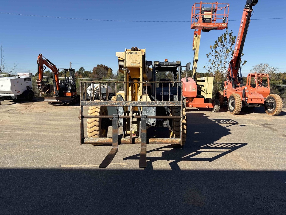 2015 Gehl RS6-42 Telehandlers | Sunstate Equipment Co.