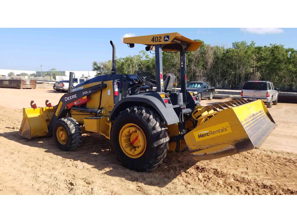 Detail Photo - 2015 John Deere 210L | image 0