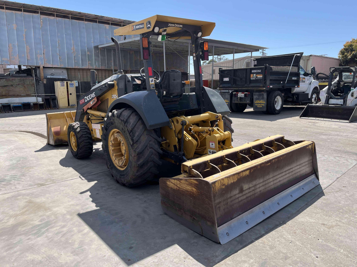 Subcategory - Utility Tractors | image 3