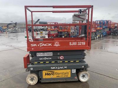 Gallery Thumbnail - Subcategory - 19+ Ft Electric Scissor Lifts | image 0