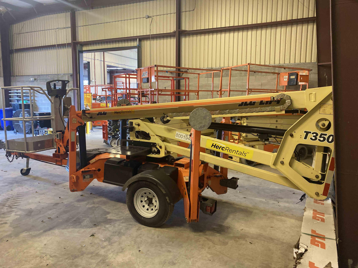 Subcategory - Towable Booms | image 2