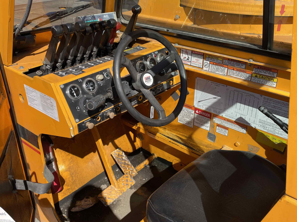 Subcategory - Carry Deck Cranes | image 5