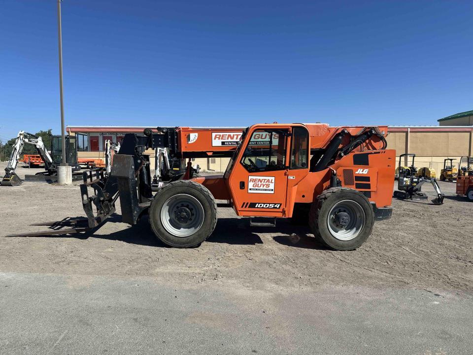 2016 SkyTrak 10054 Telehandlers | Guy Rents, Inc. DBA Rental Guys