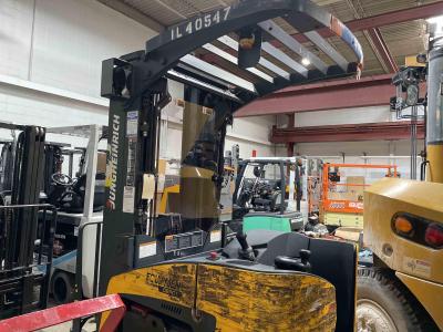 Gallery Thumbnail - Subcategory - Electric Forklift Trucks | image 2
