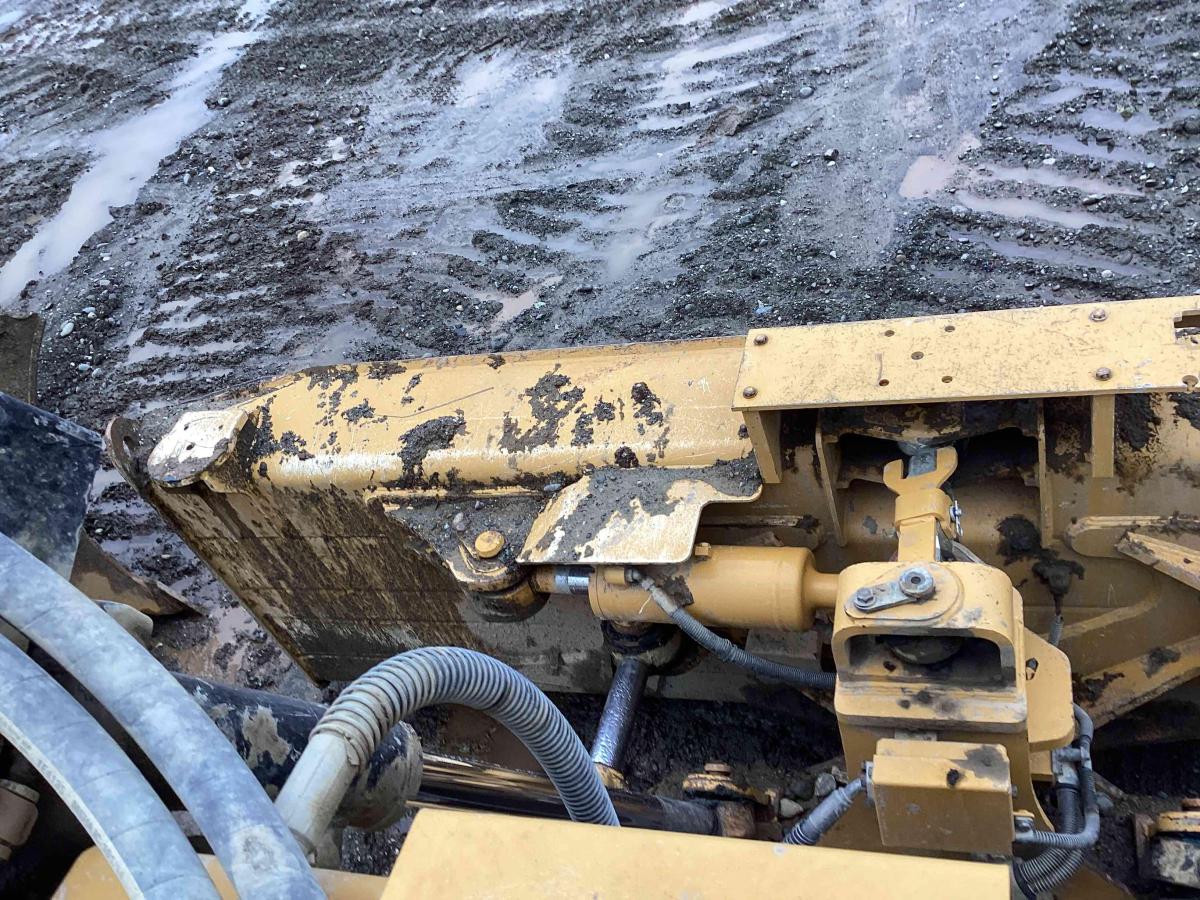 Detail Photo - 2019 Caterpillar D6T LGP | image 9