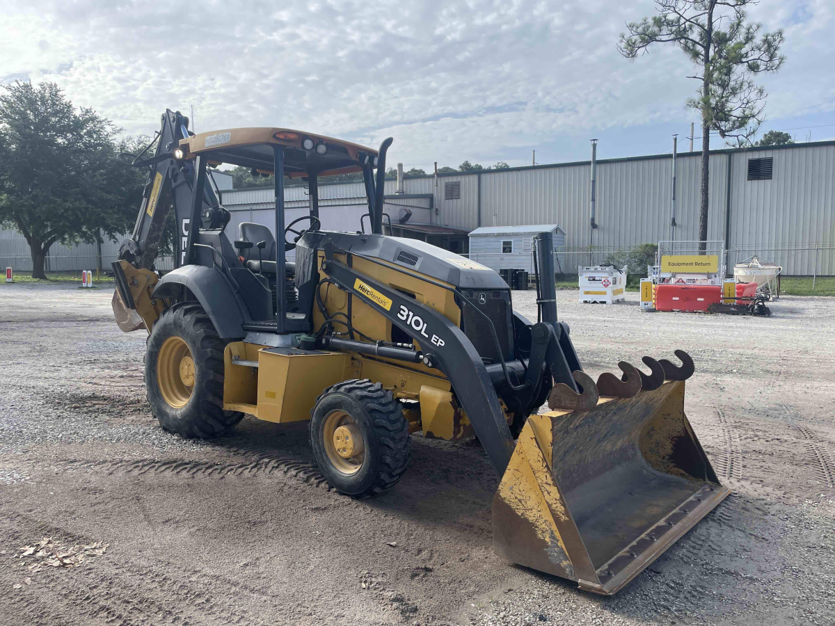 Subcategory - 70+ HP Backhoe Loaders | image 1