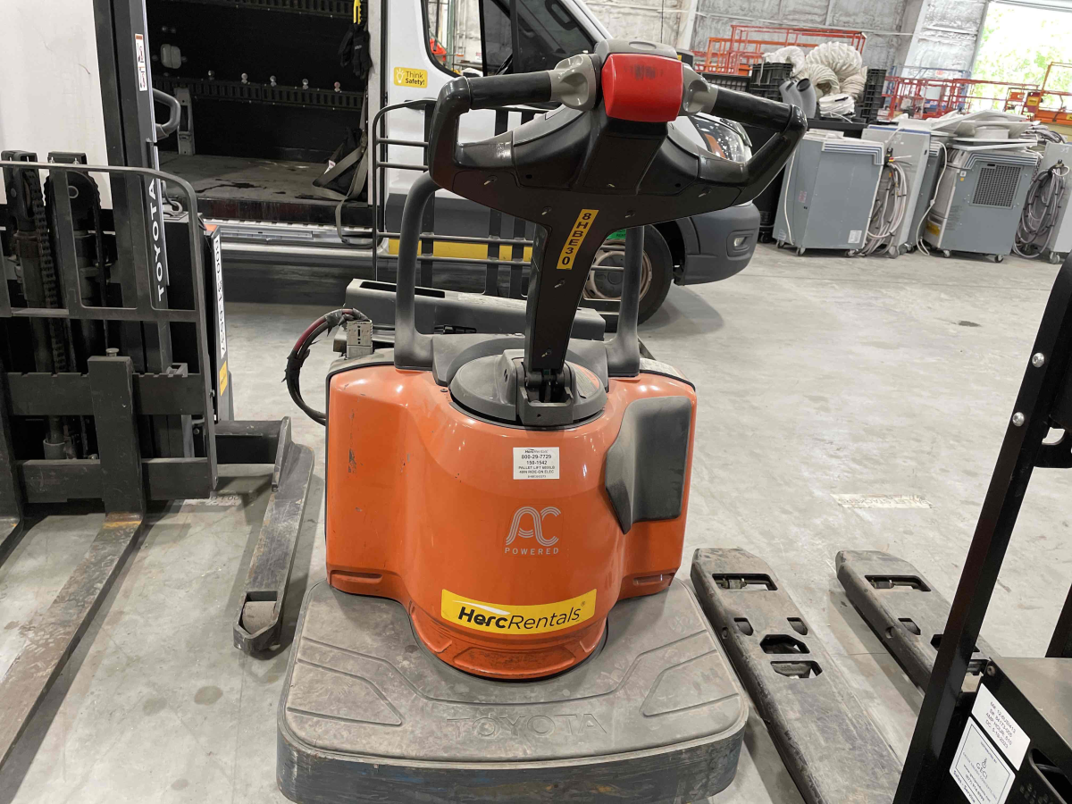 Subcategory - Pallet Trucks | image 1