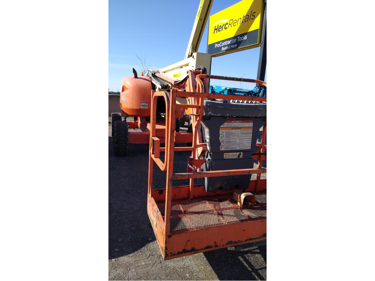 Detail Photo - 2013 JLG 450AJ | image 0