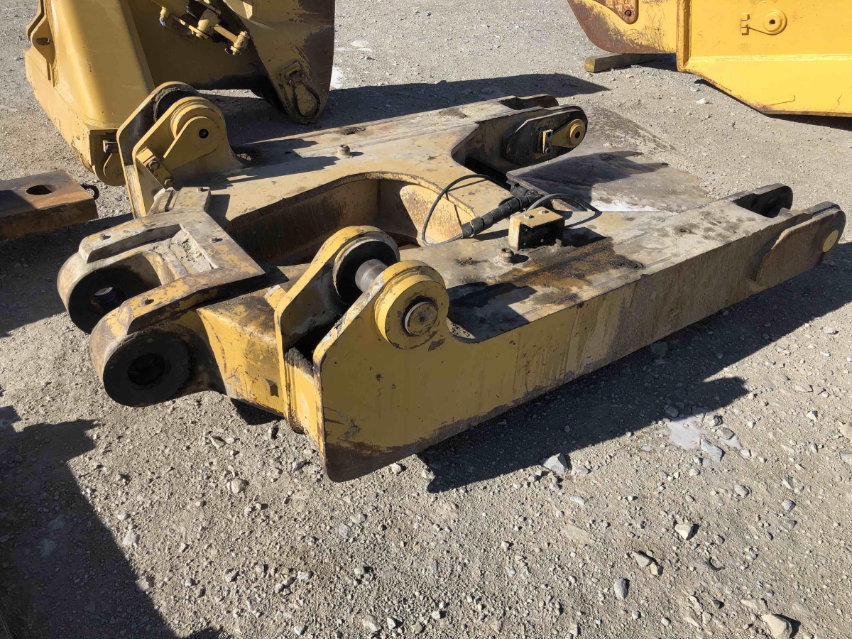 Subcategory - 300+ HP Crawler Dozers | image 12