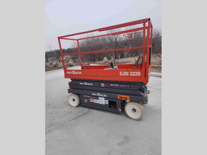 2017 Skyjack SJIII 3220 | Bercon Rentals