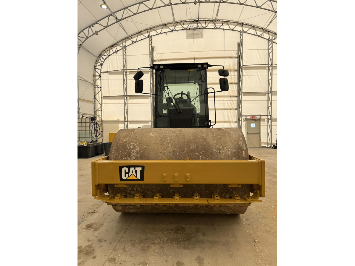 Detail Photo - 2016 Caterpillar CS56B | image 6