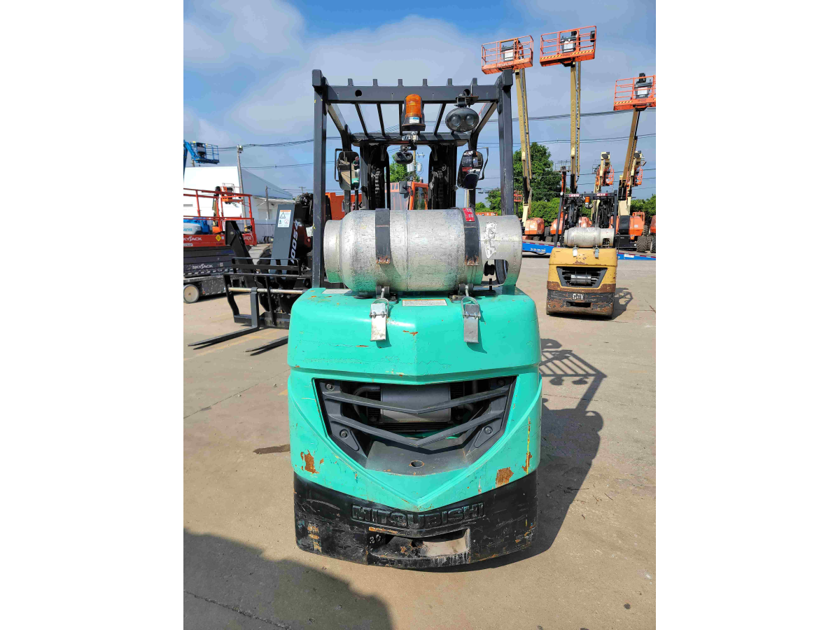 Subcategory - 0-19,999 Lb Cushion Tire Forklift Trucks | image 2