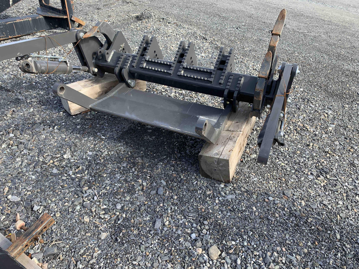 Subcategory - 2,000+ Lb Compact Track Loaders | image 19