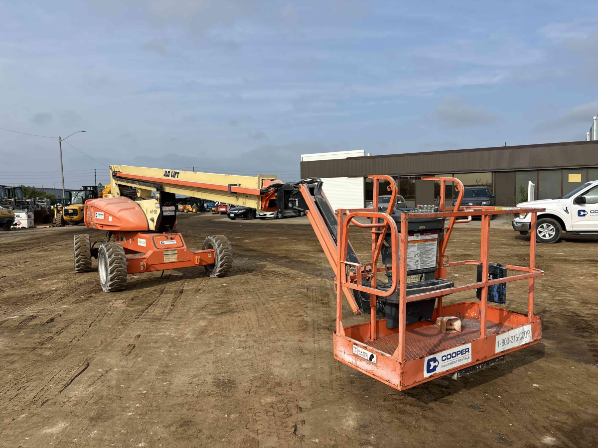 Subcategory - 40+ Ft Electric Articulating Booms | image 1