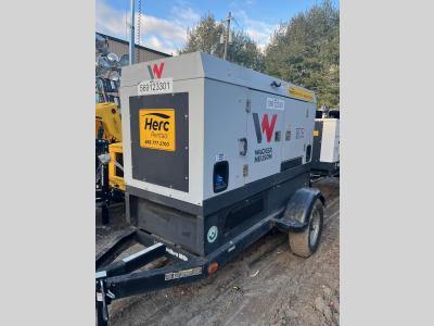 Gallery Thumbnail - Subcategory - 40-149 kW Diesel Generators | image 0