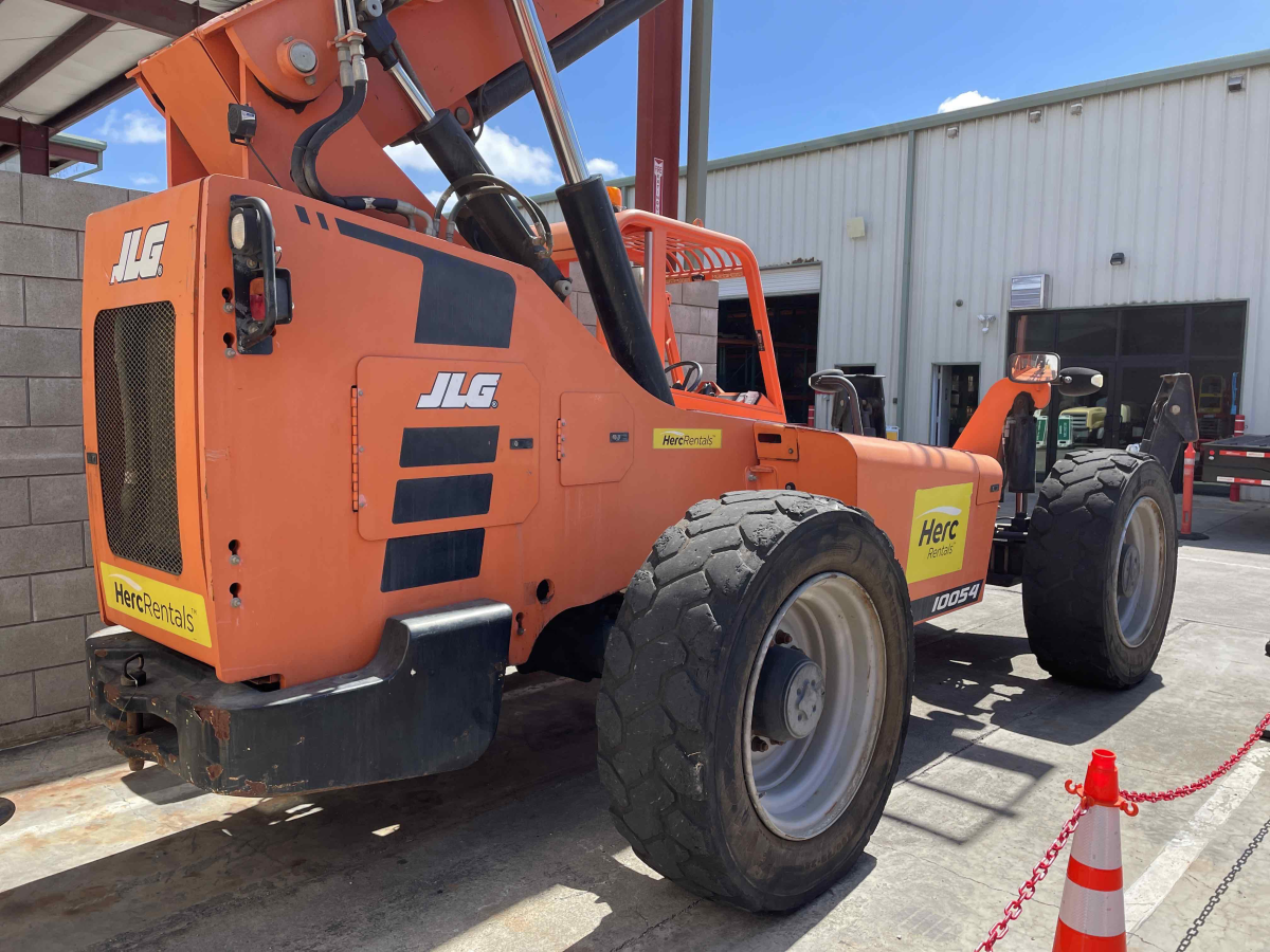 Subcategory - 10,000-10,999 Lb Telehandlers | image 5