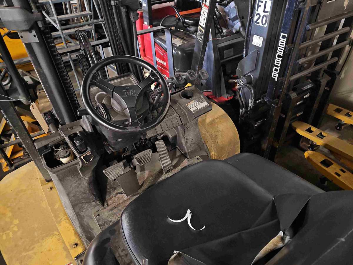 Subcategory - 0-19,999 Lb Pneumatic Tire Forklift Trucks | image 4