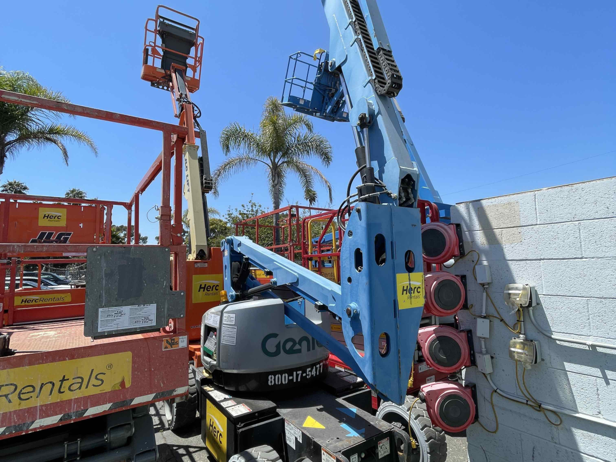 Subcategory - 0-39 Ft Electric Articulating Booms | image 5