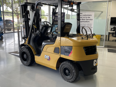 Detail Photo - 2016 Caterpillar GP30N