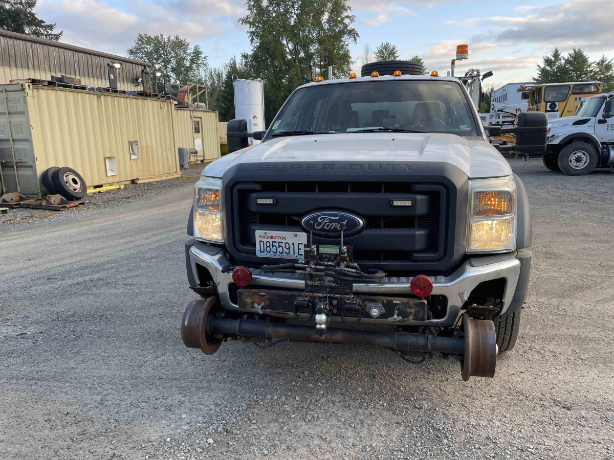 Subcategory - Utility Trucks | image 2