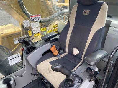 Gallery Thumbnail - Subcategory - 100,000+ Lb Excavators | image 10
