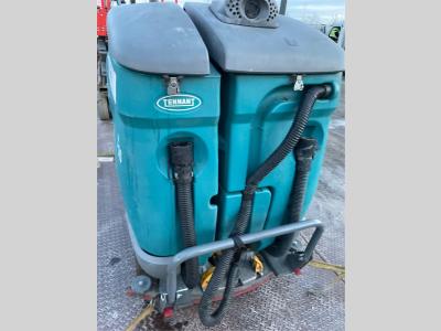 Gallery Thumbnail - Subcategory - Ride-On Sweepers And Brooms | image 4