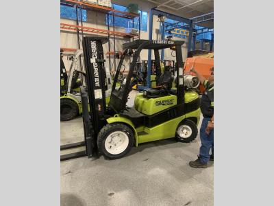 Gallery Thumbnail - Subcategory - 0-19,999 Lb Pneumatic Tire Forklift Trucks | image 0