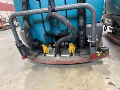 Gallery Thumbnail - Subcategory - Ride-On Sweepers And Brooms | image 4