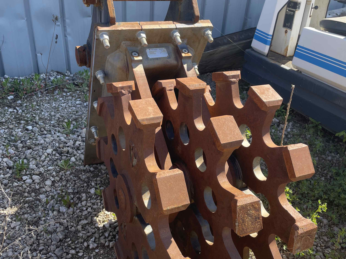 Subcategory - Other Earthmoving Attachments | image 3