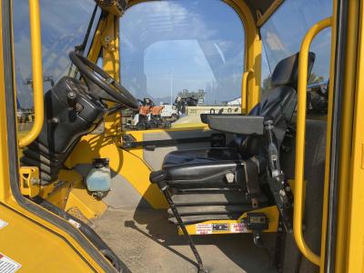Gallery Thumbnail - Subcategory - Rough Terrain Forklifts | image 4