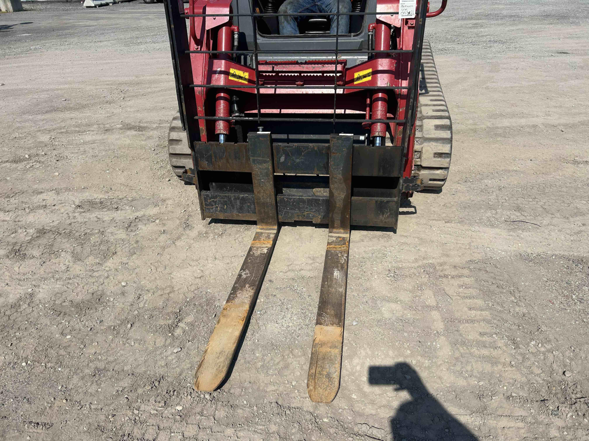 Subcategory - 2,000+ Lb Compact Track Loaders | image 4