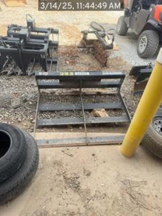 EMRG : 2019 TORO LEVELER | Empower Rental Group