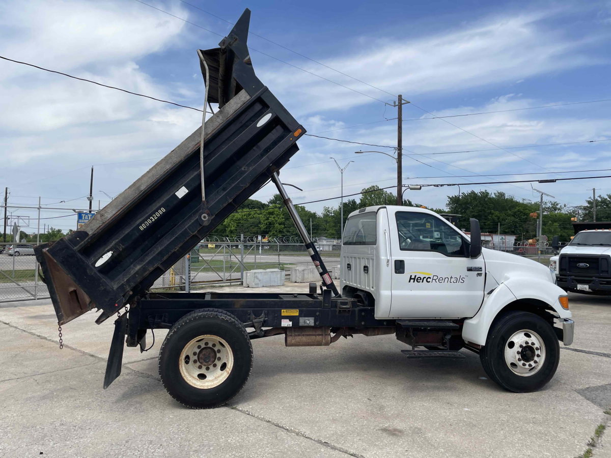 Subcategory - SA Dump Trucks | image 1