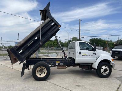 Gallery Thumbnail - Detail Photo - 2015 Ford F-650 | image 25