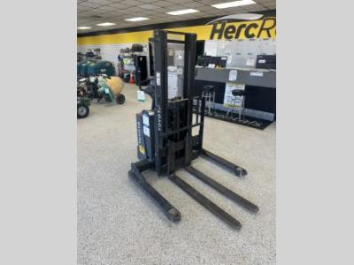 Gallery Thumbnail - Subcategory - Walk-Behind Electric Stackers | image 1