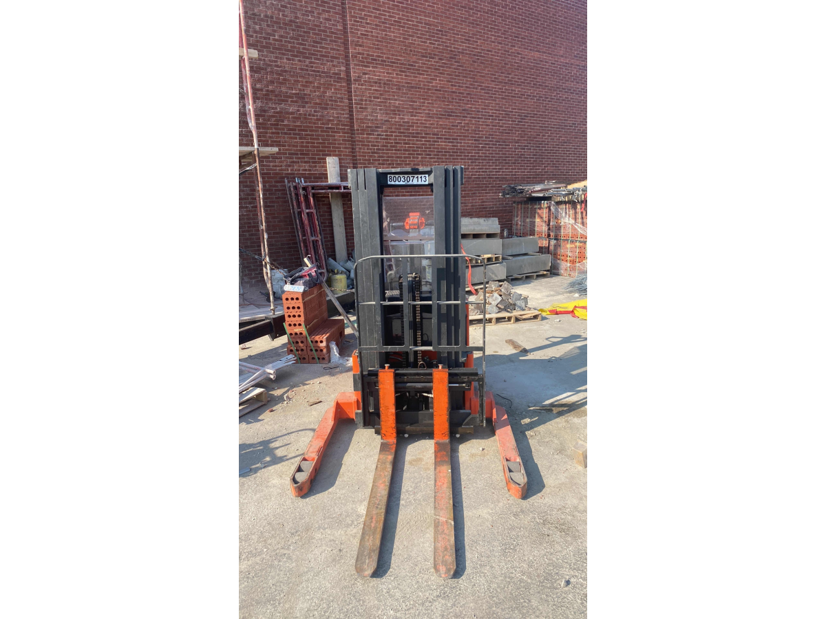 Subcategory - Walk-Behind Electric Stackers | image 2