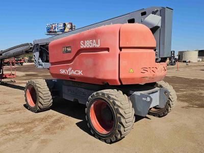 Gallery Thumbnail - Subcategory - 80-129 Ft Articulating Booms | image 13