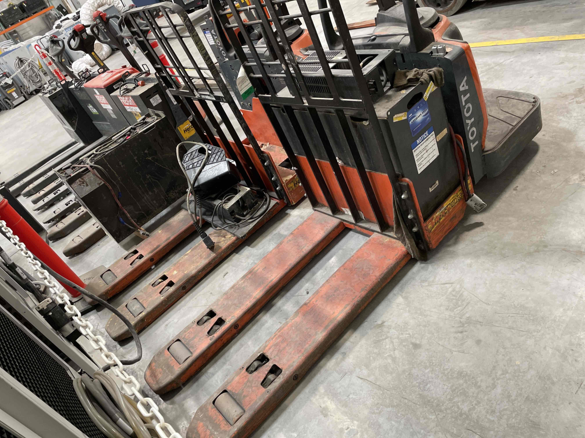 Subcategory - Pallet Trucks | image 3