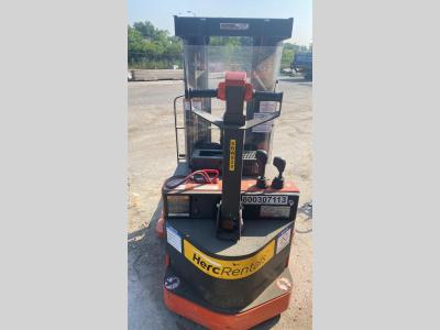Gallery Thumbnail - Subcategory - Walk-Behind Electric Stackers | image 4