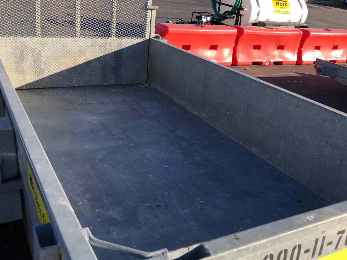 Subcategory - End And Side Dump Trailers | image 9