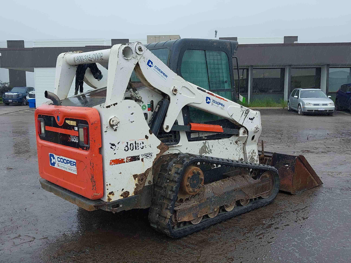 Subcategory - 2,000+ Lb Compact Track Loaders | image 2