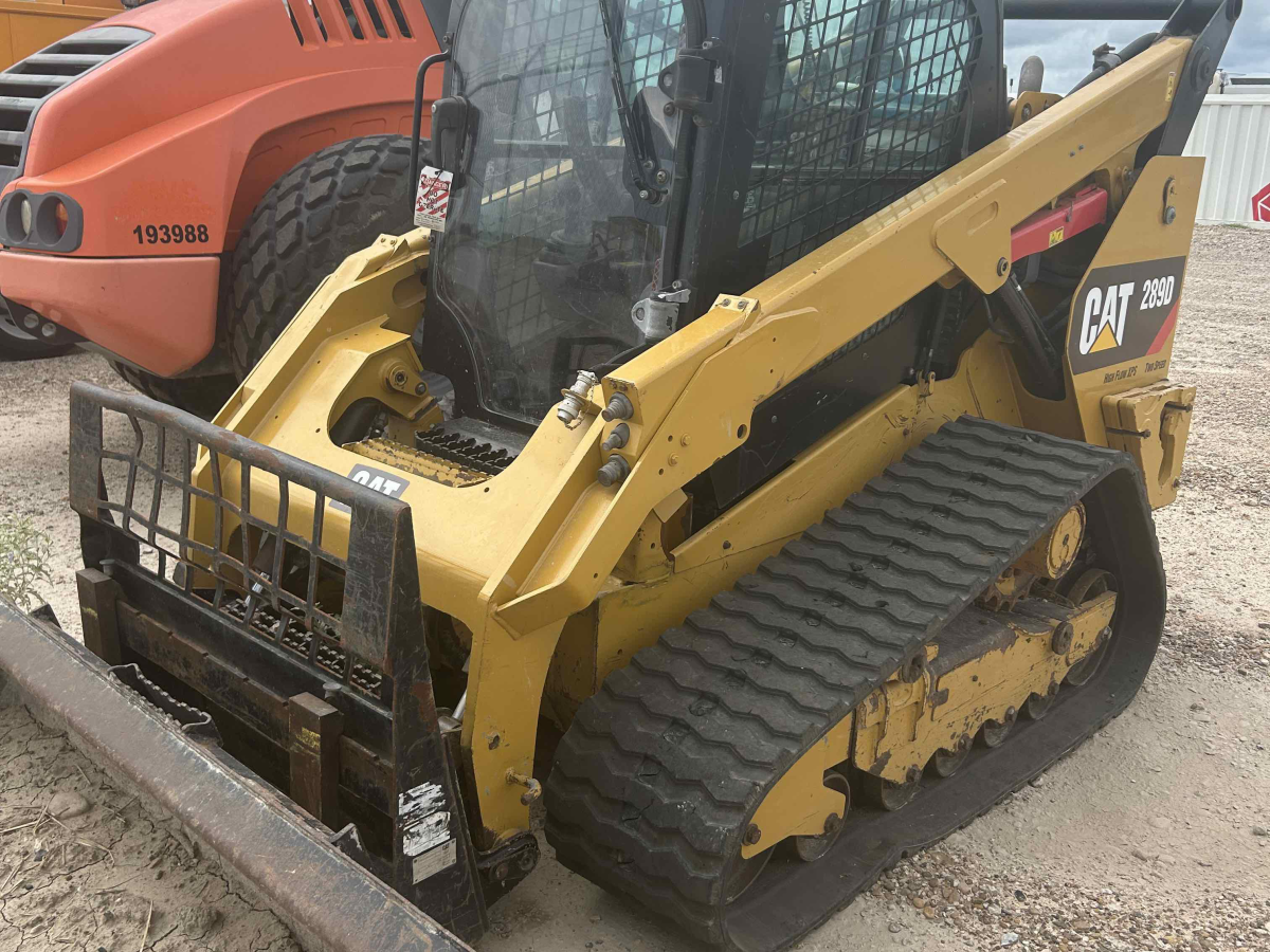 Subcategory - 2,000+ Lb Compact Track Loaders | image 2