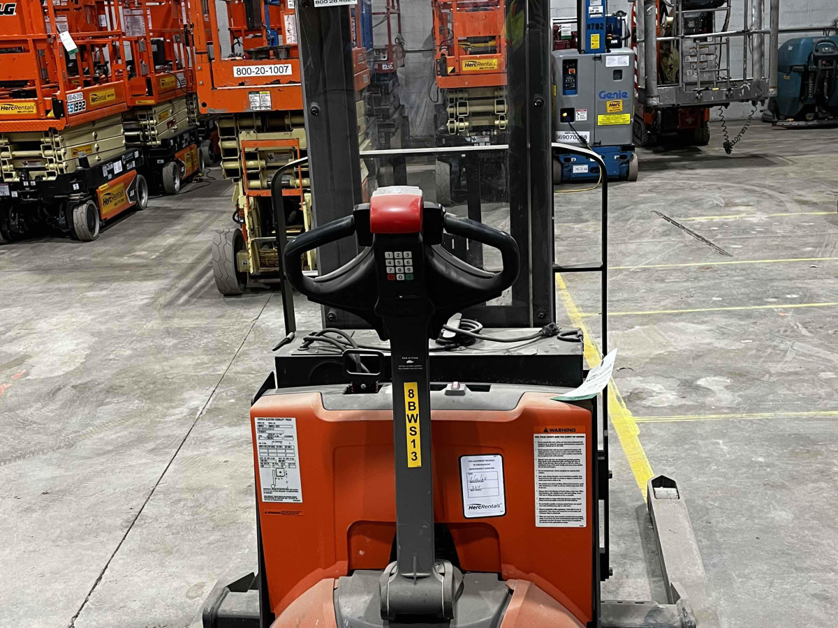 Subcategory - Walk-Behind Electric Stackers | image 2
