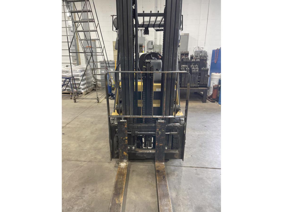 Subcategory - 0-19,999 Lb Cushion Tire Forklift Trucks | image 7