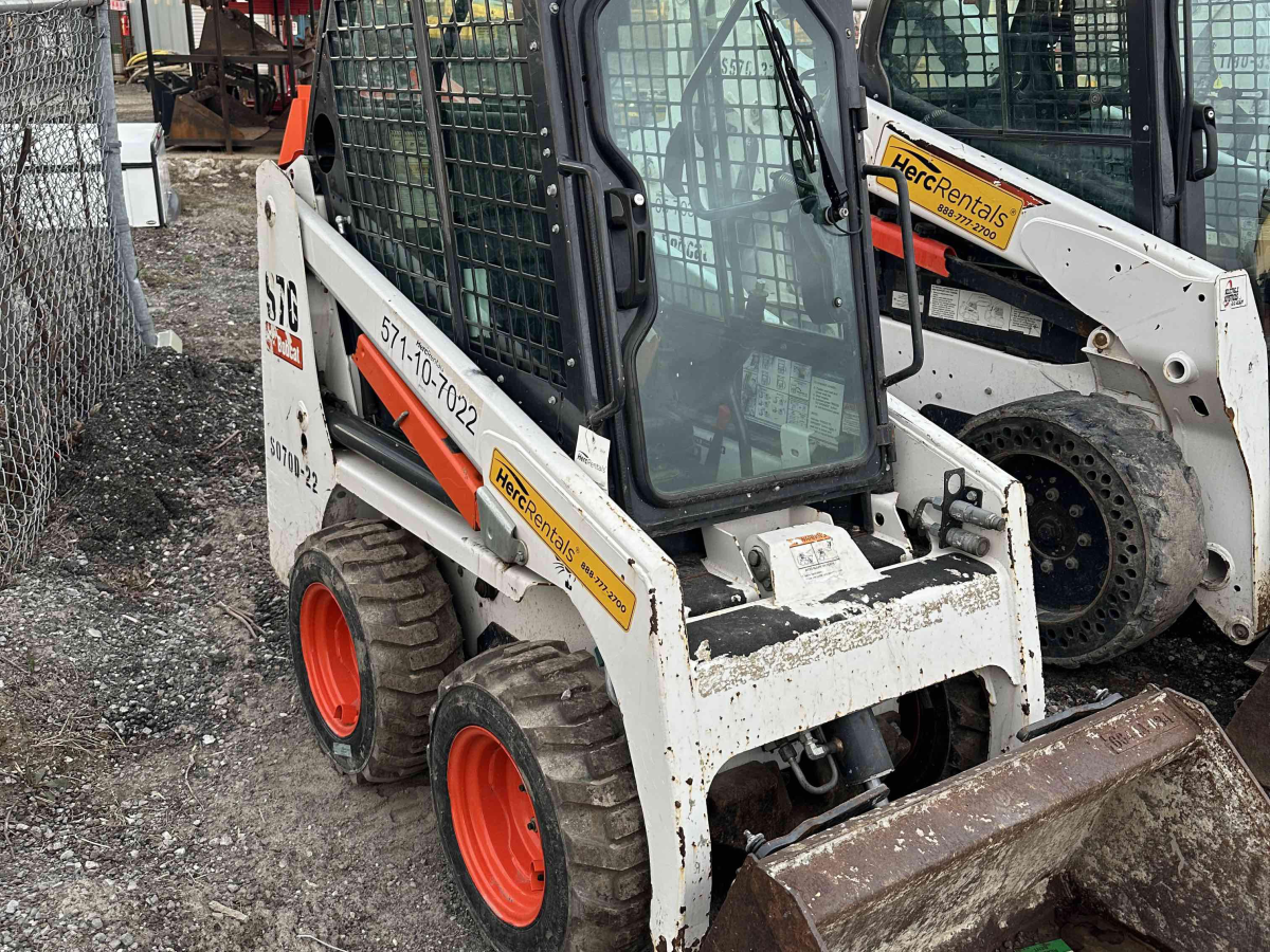 Subcategory - 0-1,099 Lb Skid Steer Loaders | image 1