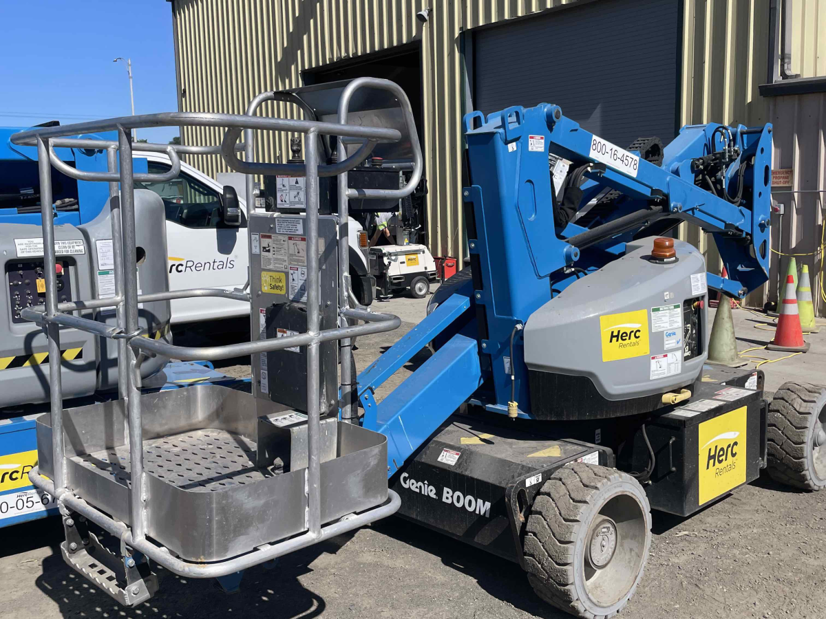 Subcategory - 0-39 Ft Electric Articulating Booms | image 0