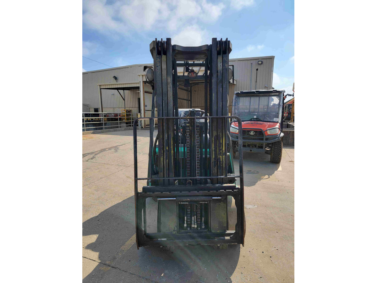 Subcategory - 0-19,999 Lb Cushion Tire Forklift Trucks | image 0