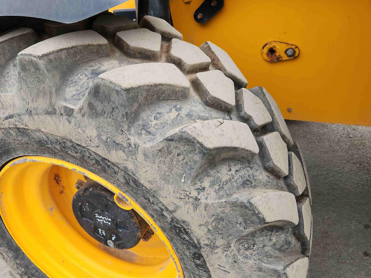 Subcategory - 11,000+ Lb Telehandlers | image 9