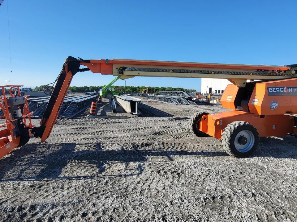 2013 JLG 660SJ | Bercon Rentals