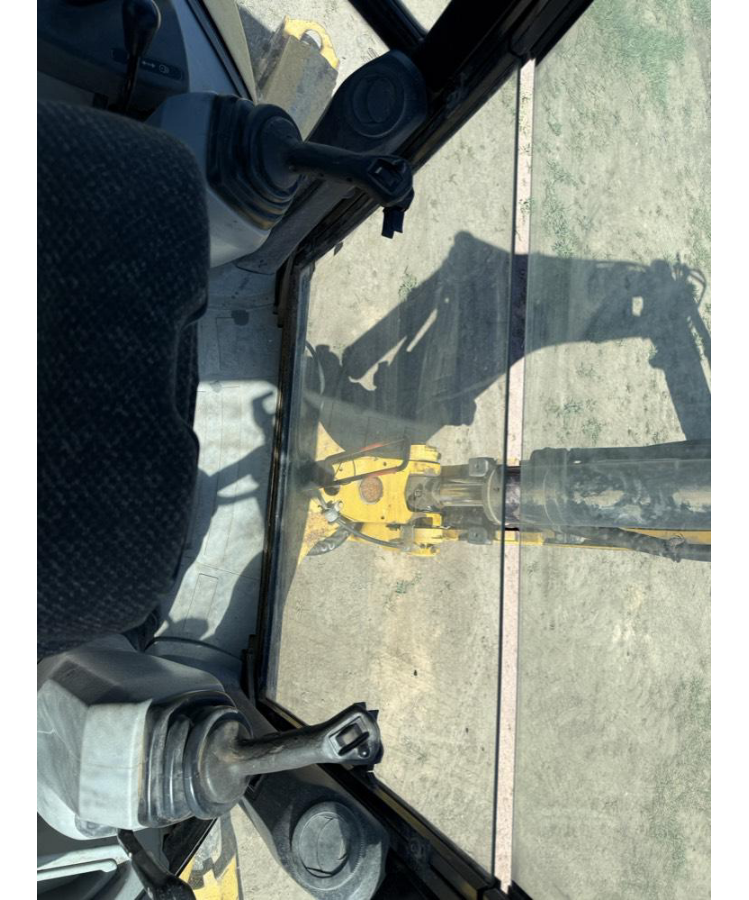 Subcategory - 70+ HP Backhoe Loaders | image 16